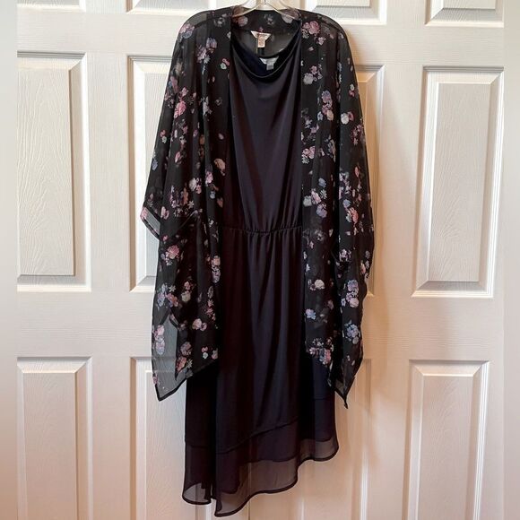 2 PIECE BLACK ASYMMETRICAL SLEEVELESS DRESS WITH BLACK PRINTED CHIFFON TOP 1X - Picture 1 of 6